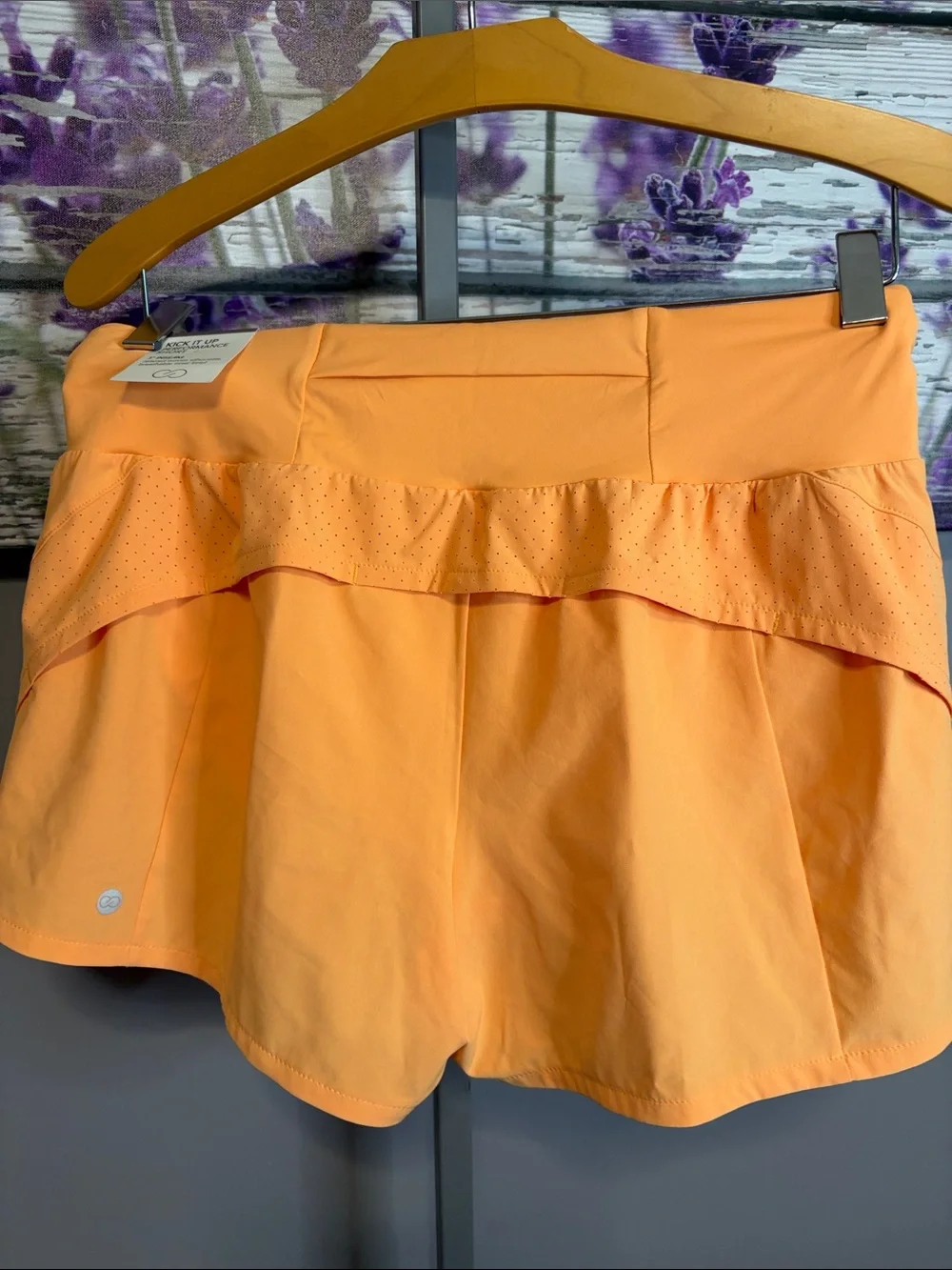 Women’s CALIA Athletic Kick It Up Orange  Shorts Inseam 3” Size S NWT - Picture 2 of 4